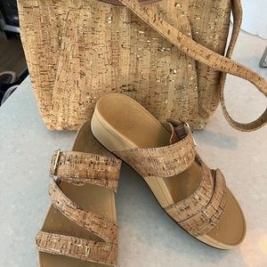 Vionic sandals & matching Pinky Miami FL handbag cork material laced with gold